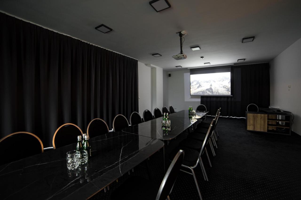 Poludnik Park Boutique Hotel Conference&Spa Stargard Szczeciński Exteriör bild